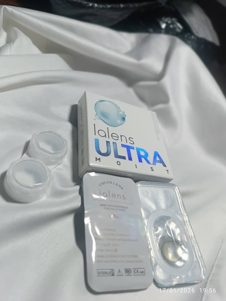 Lalens Ultra Moist - Yearly Colored Contact Lenses