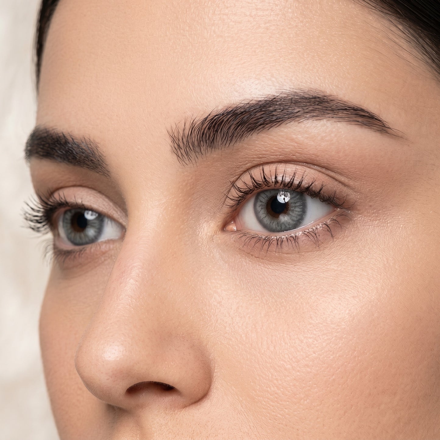 Lalens Ultra Moist - Yearly Colored Contact Lenses